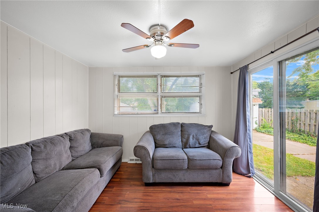 Oxford Manor - Residential