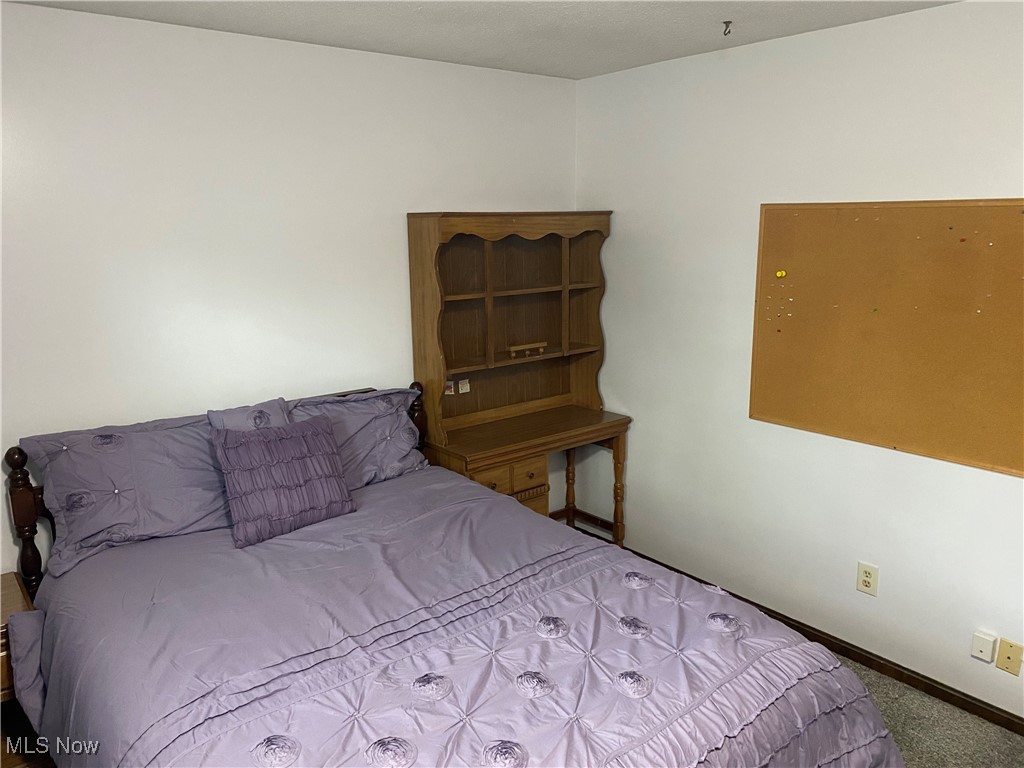 2733 W 37th Street, Lorain, Ohio image 29