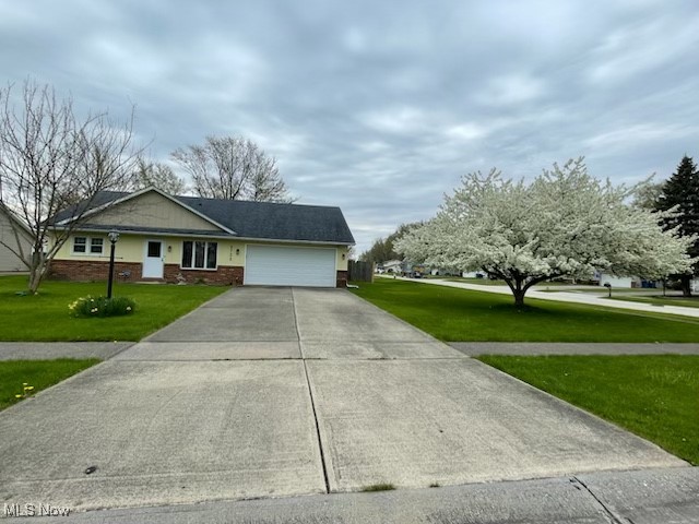 2733 W 37th Street, Lorain, Ohio image 1