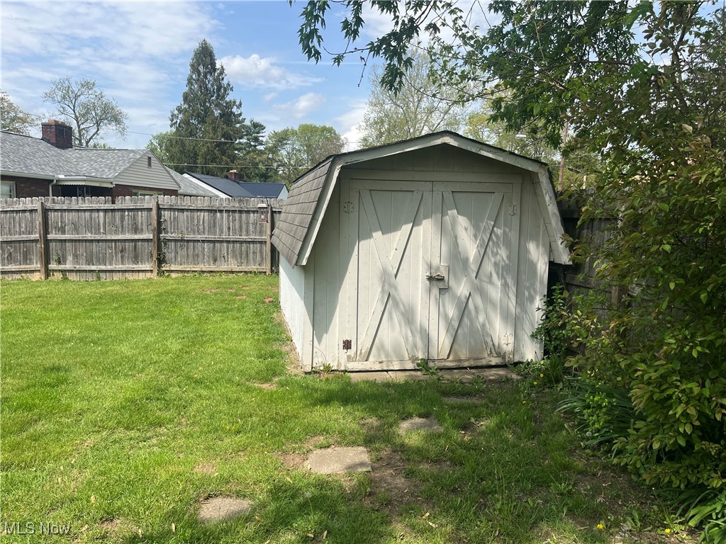 335 Englewood Avenue, Zanesville, Ohio image 22