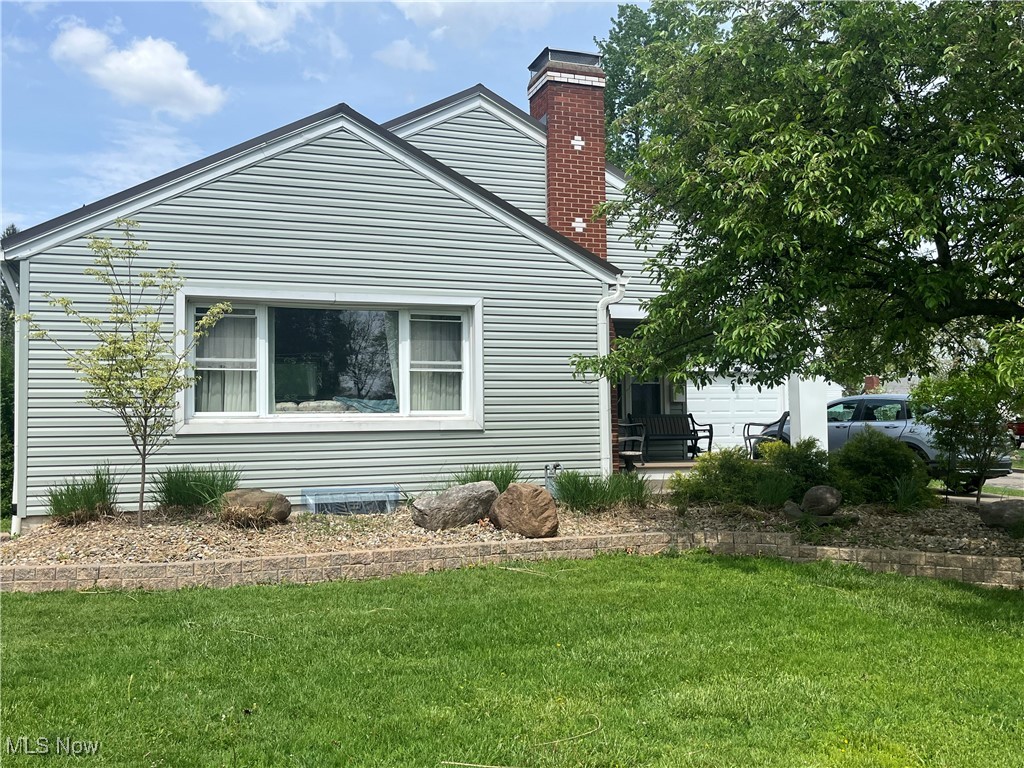 335 Englewood Avenue, Zanesville, Ohio image 1