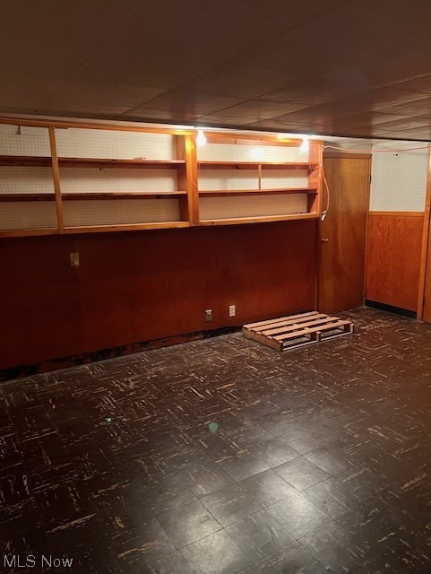 Hubbard Manor 03 - Residential