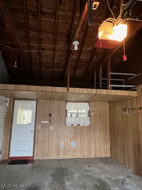 Hubbard Manor 03 - Residential