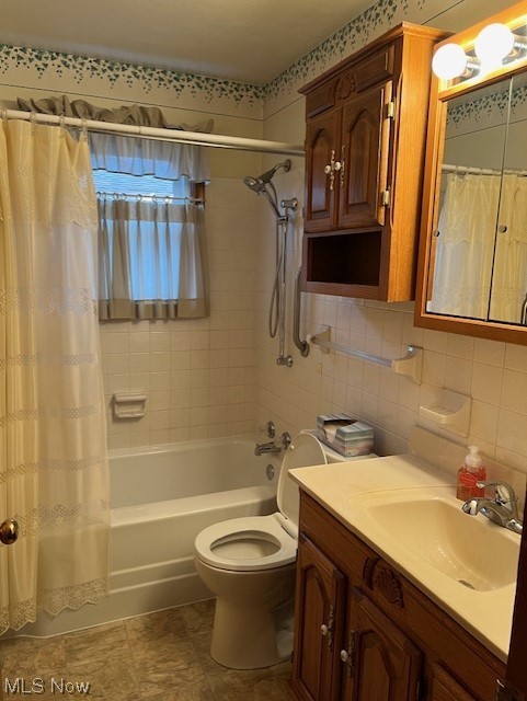 Hubbard Manor 03 - Residential