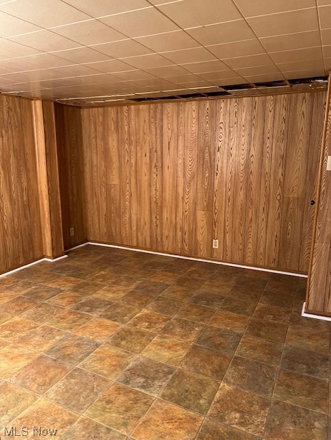 Hubbard Manor 03 - Residential