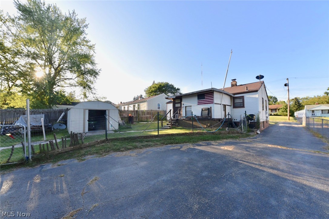 Compton Lane - Residential