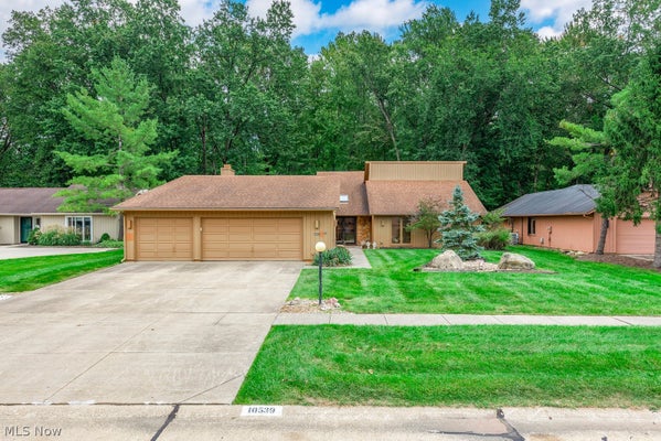 10539 SHALE BROOK WAY, STRONGSVILLE, OH 44149 - Image ca7de4b9ffcc30fbaa51b968cb11ffec/4083066523