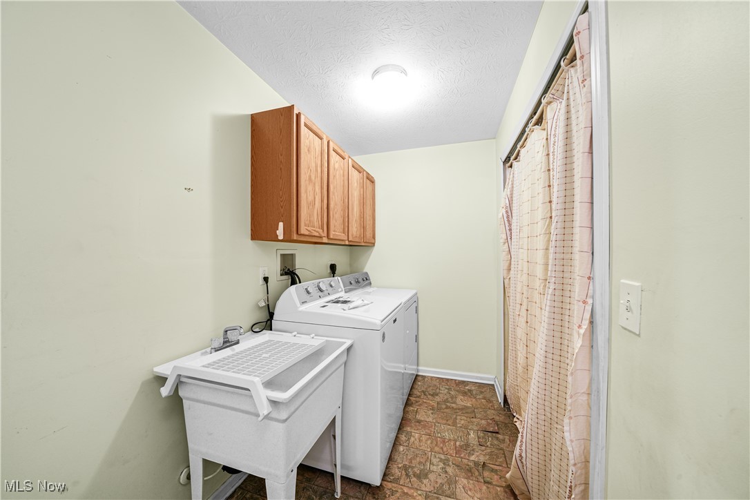 11974 Chamberlain Road, Aurora, Ohio image 32