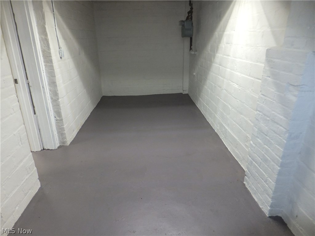 Economy R/E Bldg Cos Crestview - Residential