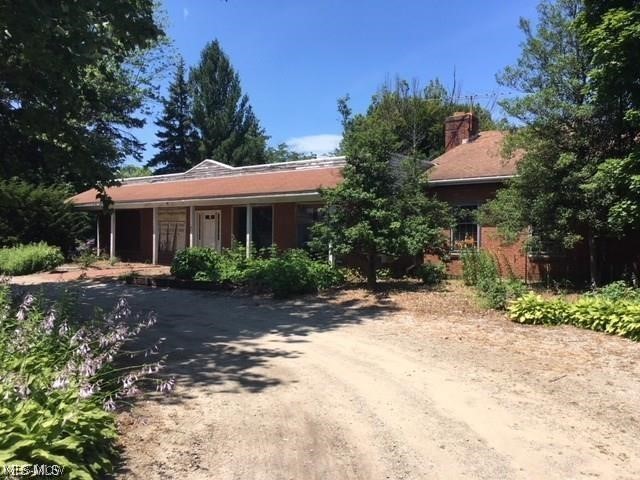 Live auction on Saturday September 19th at 11 AM at the property. Open same day 9-11 for preview & registration. Price shown is the starting bid at auction (plus buyer premium). Come bid your price on this commercial building with a fantastic location on Euclid Chardon Rd (Rt. 6). +/- 6960 s.f. building situated on a 1.5 acre lot. While the building does need some updates and remodeling, there are 'great bones' here and a prime location. Imagine your business here at a fraction of the price it could cost in other areas. In addition, a separate outbuilding in the rear yard is included (roughly 20'x40').