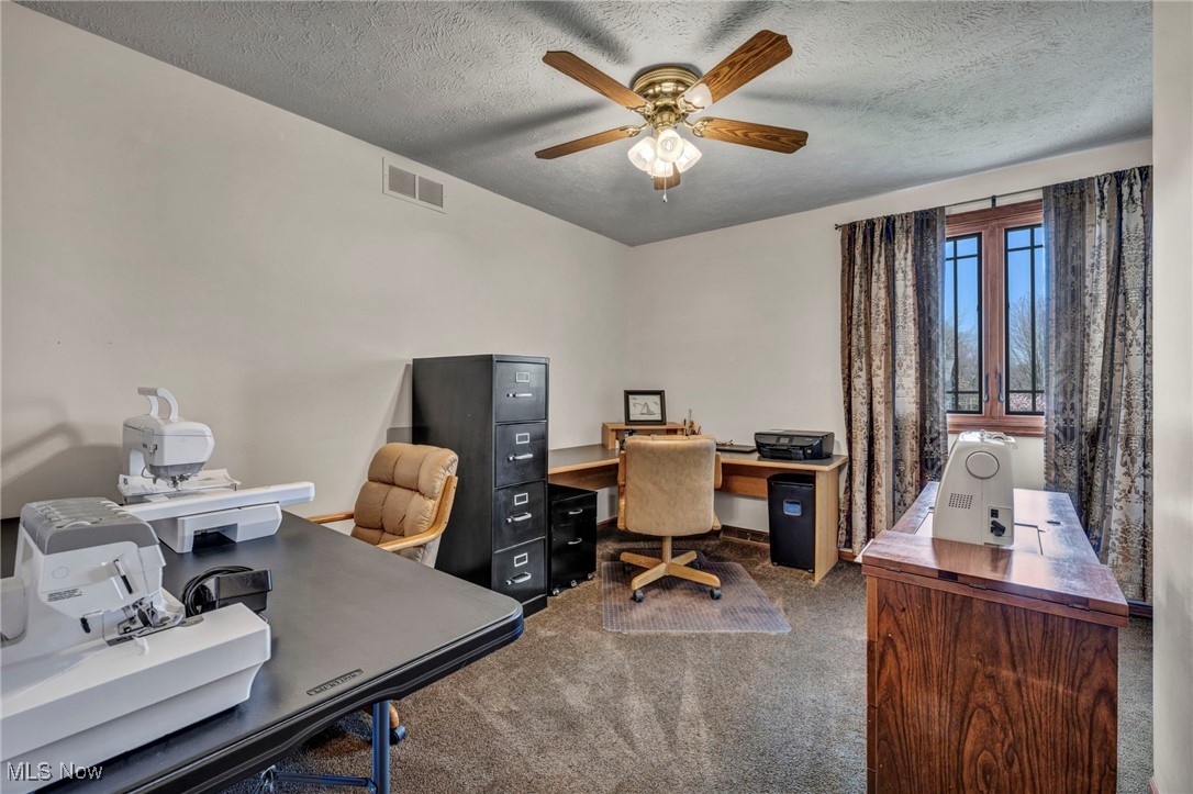 7717 Rutland Drive, Mentor, Ohio image 32