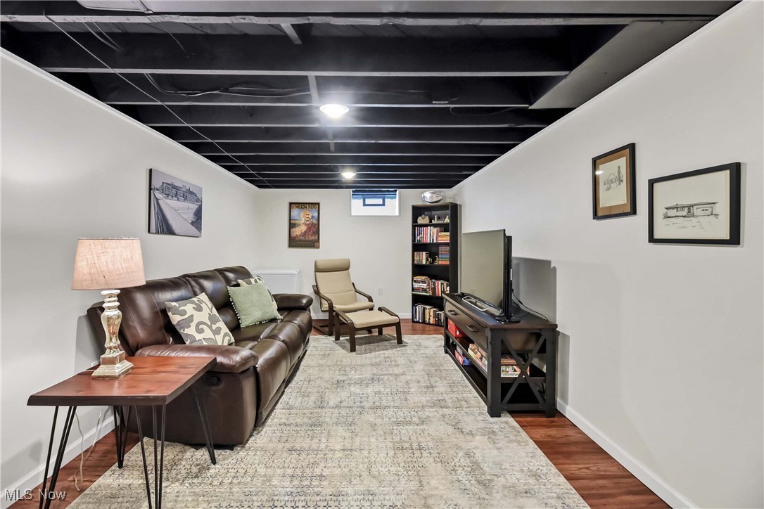 Mars Wagar Realty Companys Do - Residential