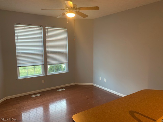 Waterside Xings South 01 Condo - Residential