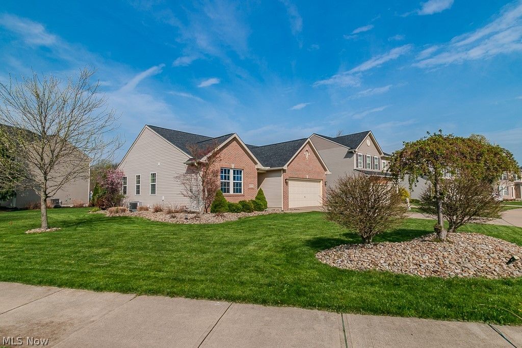 Photo of 1731 Poplar Lane, Painesville Township, OH 44077 (MLS # 5201816)