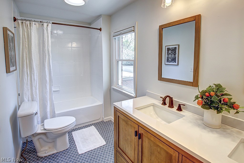 Rapid Transit Land Cos Sub 18 - Residential