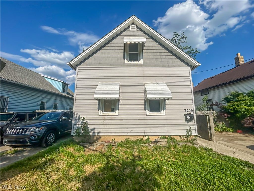 Photo of 3259 W 50th Street, Cleveland, OH 44102 (MLS # 5211748)