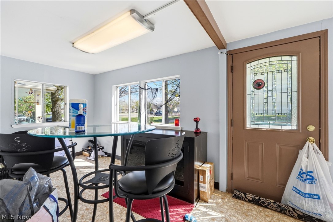 3202 Montclair Avenue