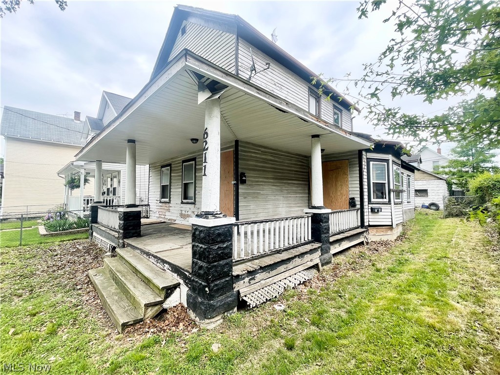 Hoyt - Residential Income