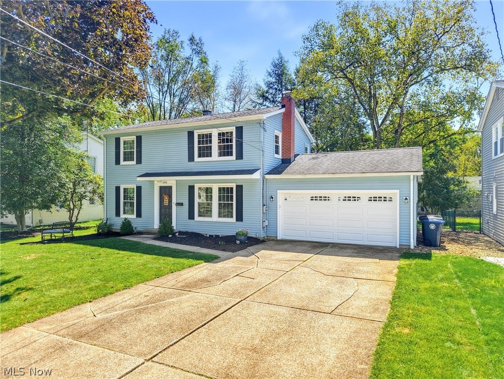 594 Megglen Avenue