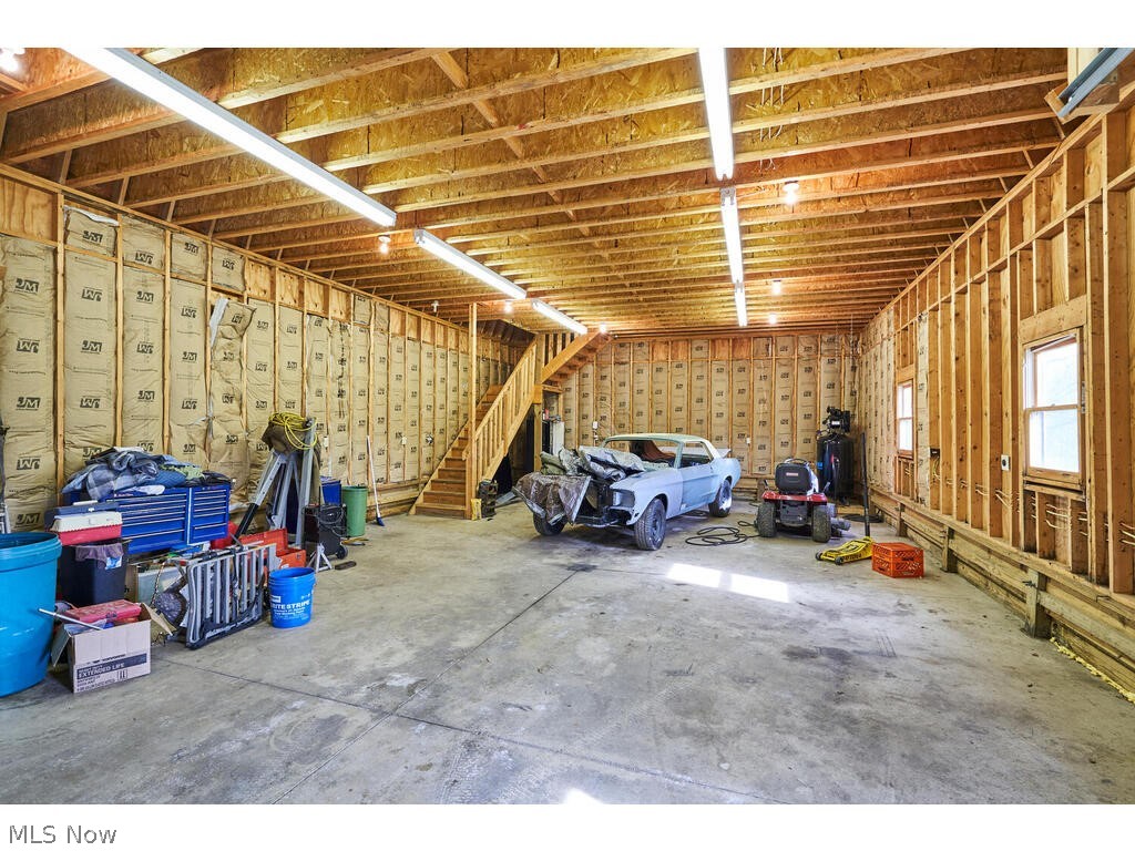 Dellwoods Es - Residential