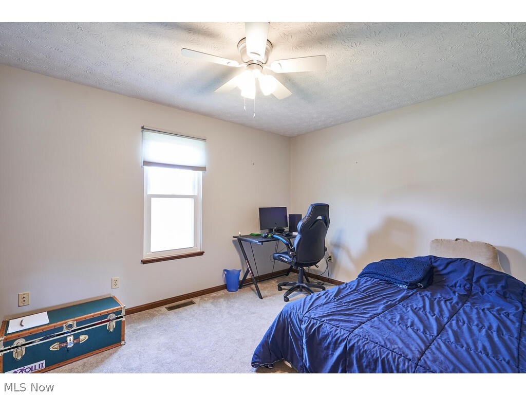 Dellwoods Es - Residential