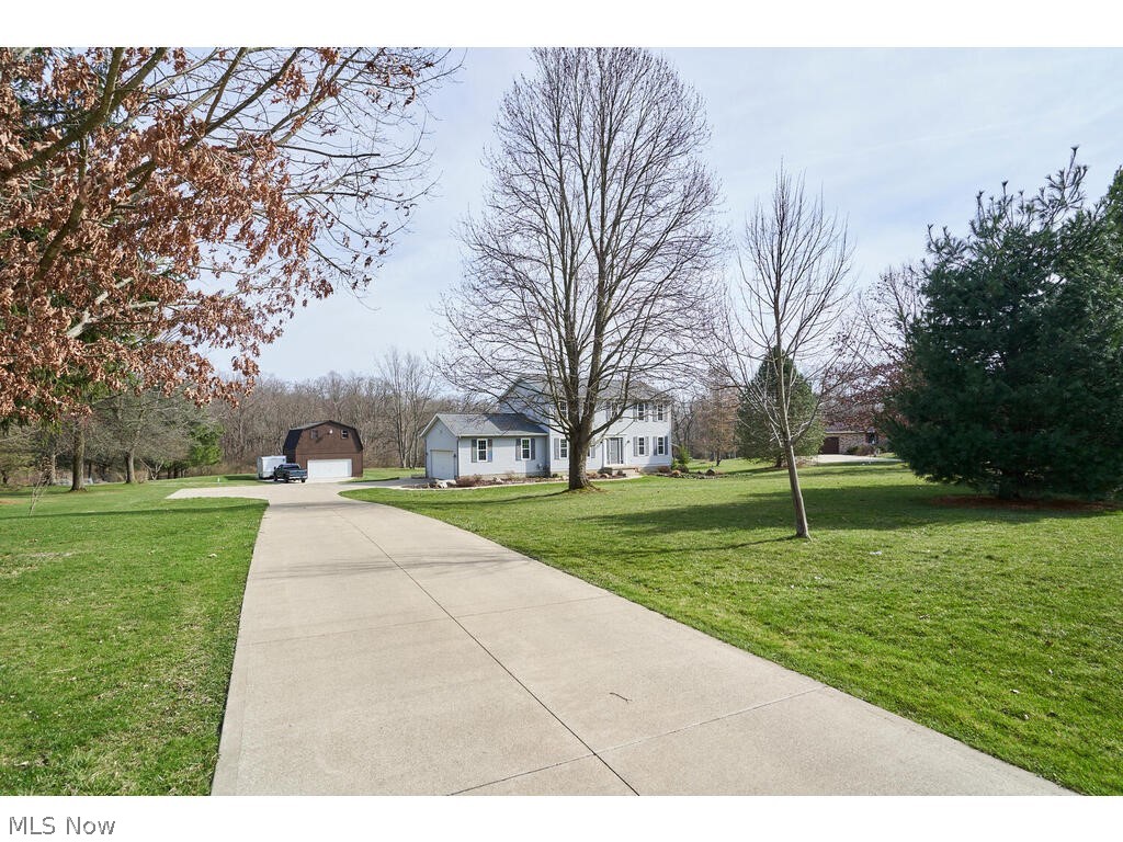 Dellwoods Es - Residential