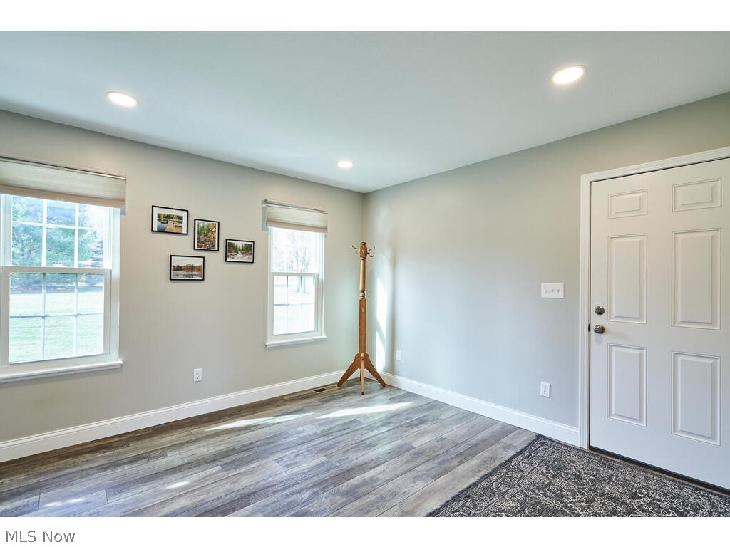 Dellwoods Es - Residential