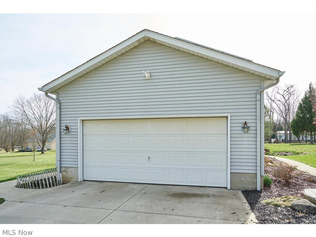 Dellwoods Es - Residential