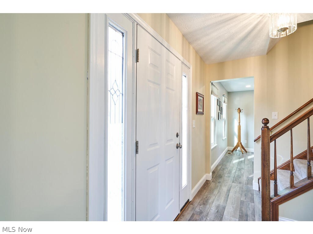 Dellwoods Es - Residential