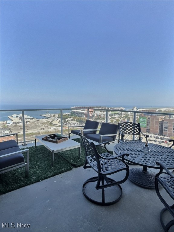 Pinnacle Condo - Residential