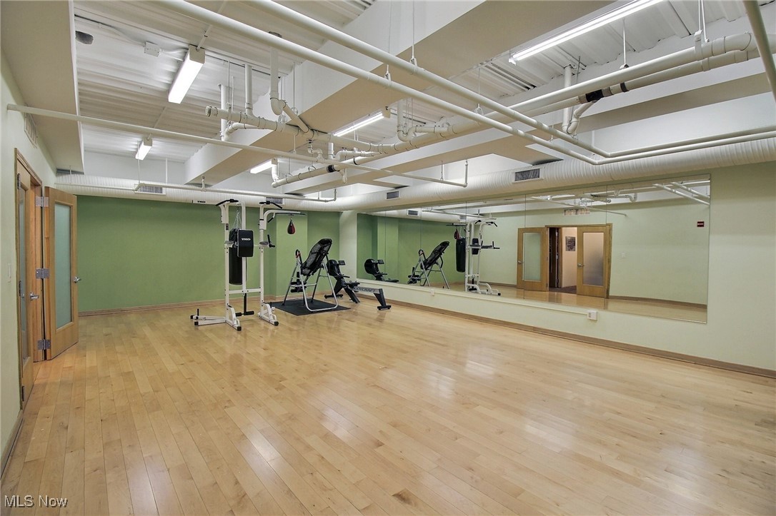 Pinnacle Condo - Residential