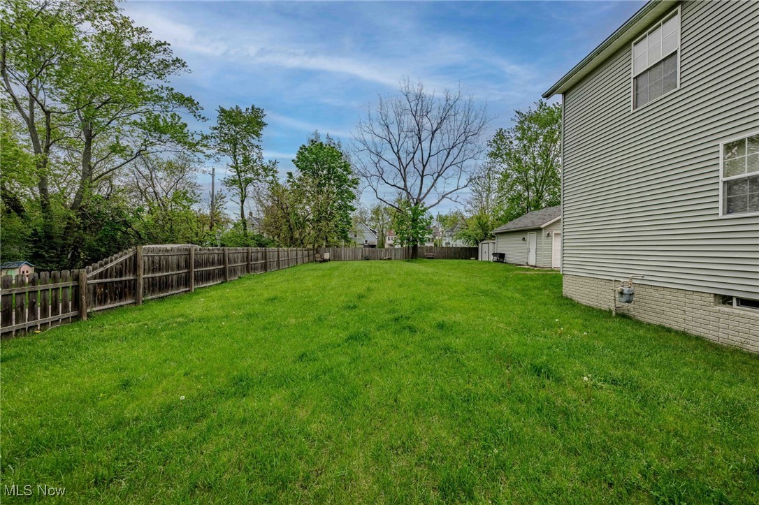 12901 Marston Avenue, Cleveland, Ohio image 33