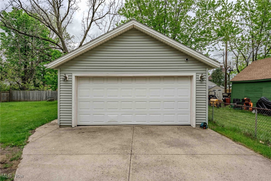 12901 Marston Avenue, Cleveland, Ohio image 26