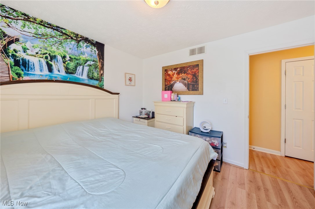 12901 Marston Avenue, Cleveland, Ohio image 19