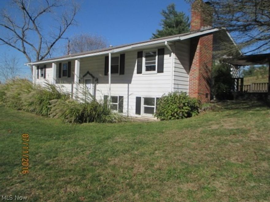 Beautiful lake view, 4 bedroom home with large living room with fireplace. Lower level family room and full bath. Newer cabinets and counter tops. Owners suite has private bath. Hardwood floors throughout home. HUD Case # 413-474992. Home is FHA insurable with FHA 203K loan. Will not qualify for straight FHA. Selling in as in condition with no warranties or guarantees of any kind. Seller makes no repairs.
Public sewer needs to be connected this will be a buyers fee, please contact the Muskingum County Sewer with any questions on this matter.