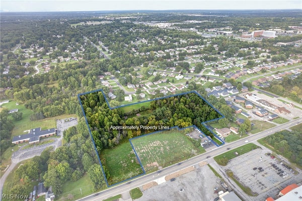 1242 W WESTERN RESERVE RD, YOUNGSTOWN, OH 44514 - Image caa3ca3b7f2cb1b0c7b2e1aae146501e/2130664449