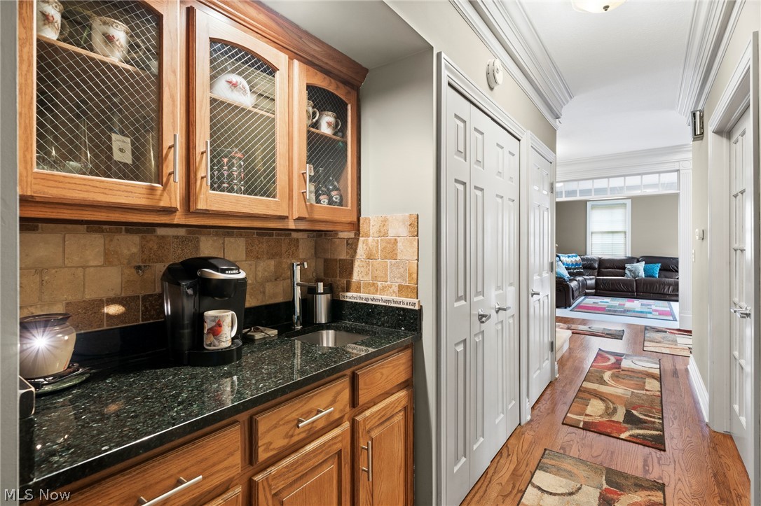 Winston Manor III Sub - Residential