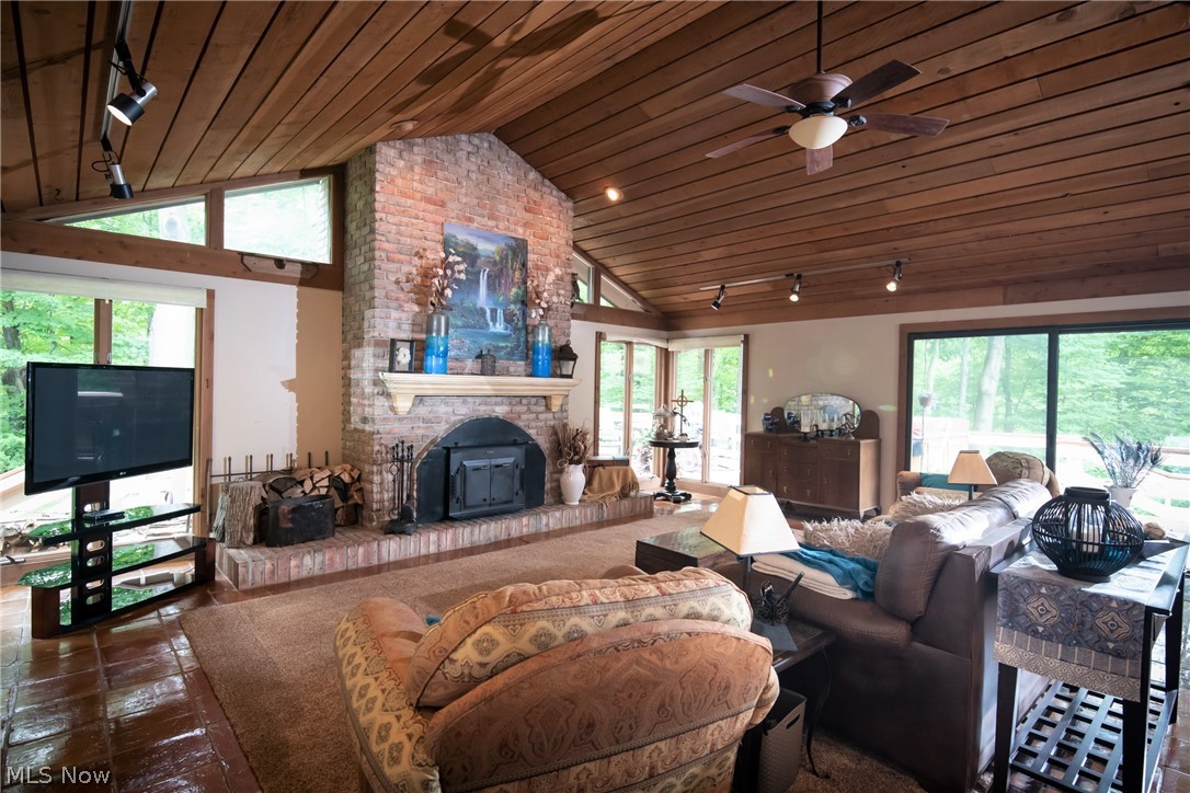 Silver Lake Woodlands - Residential