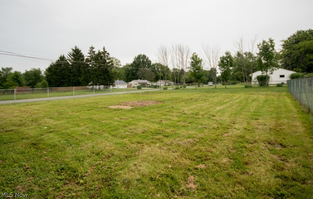 Pinewood Acres - Residential