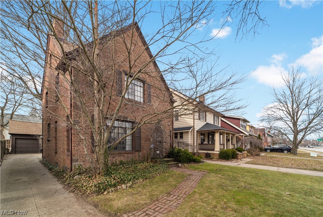 Indhts - Residential