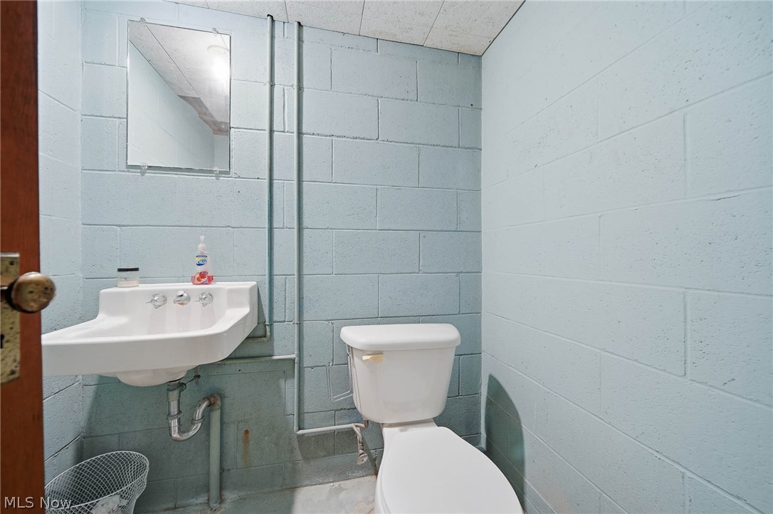 Holly Hills - Residential