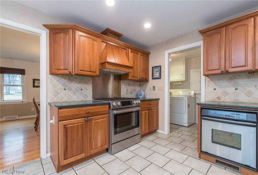 Moreland Hills - Residential