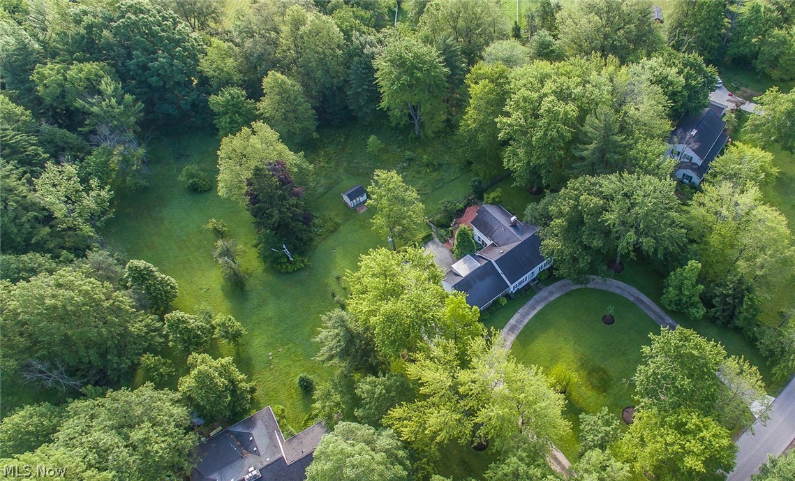 Moreland Hills - Residential