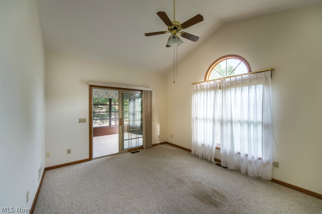 Villas At London Square Condo - Residential