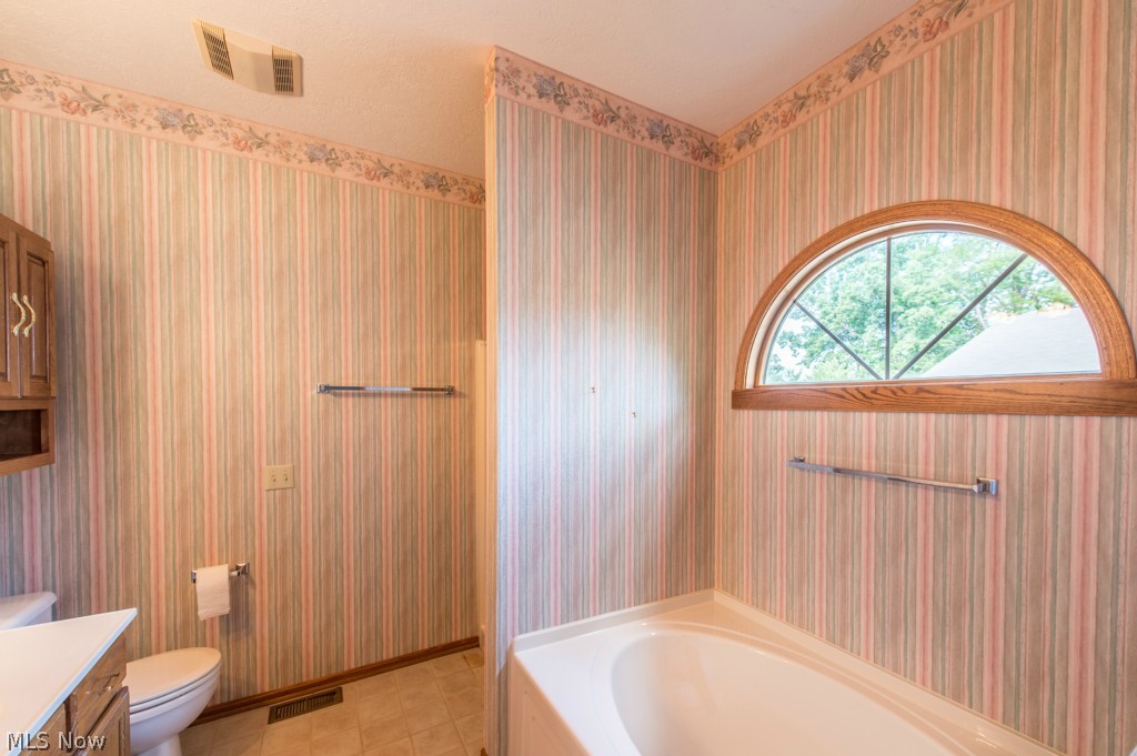 Villas At London Square Condo - Residential