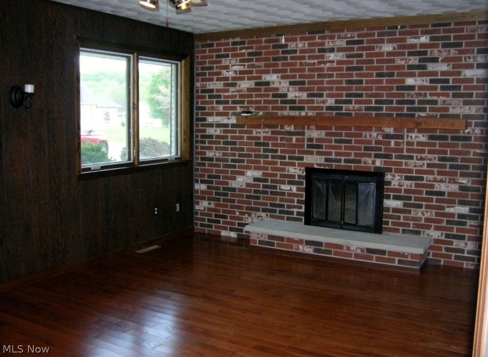 Hammett Adn - Residential