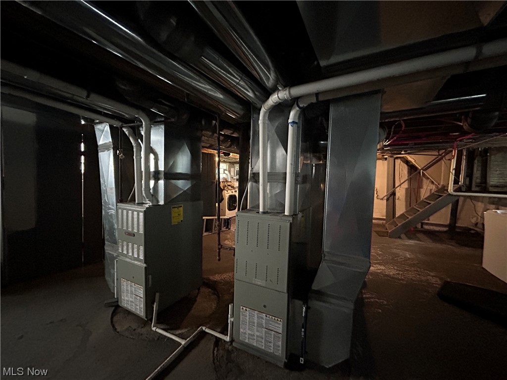 C-S Realty Cos 03 - Residential Income