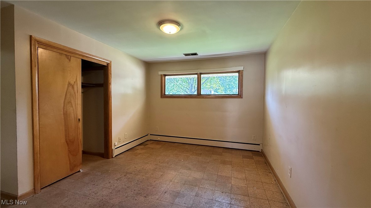 34200-Niles City - Residential