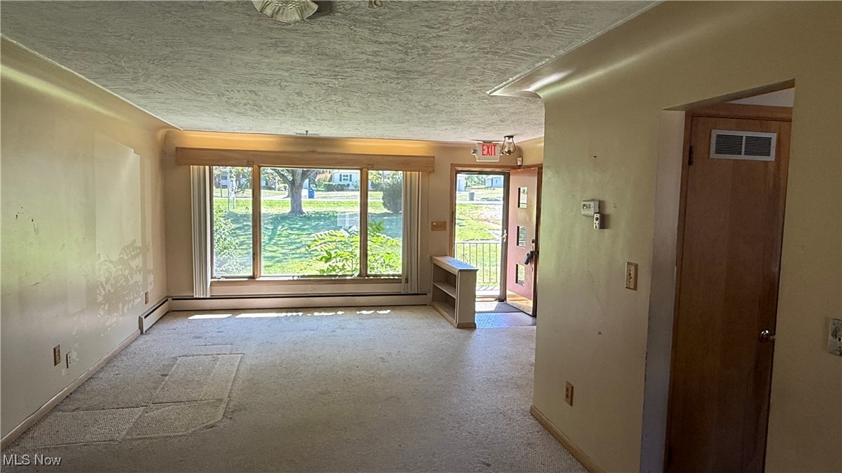 34200-Niles City - Residential