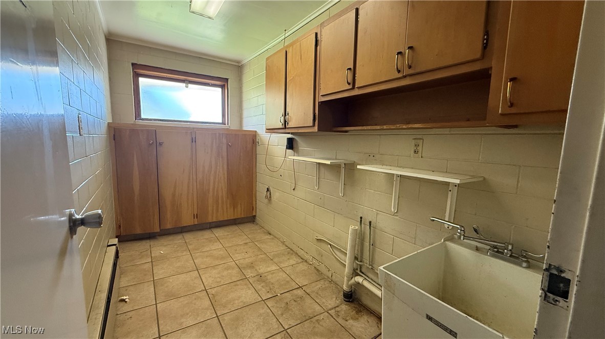 34200-Niles City - Residential